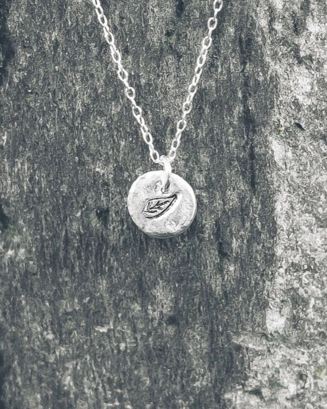 Leaf silver charm necklace