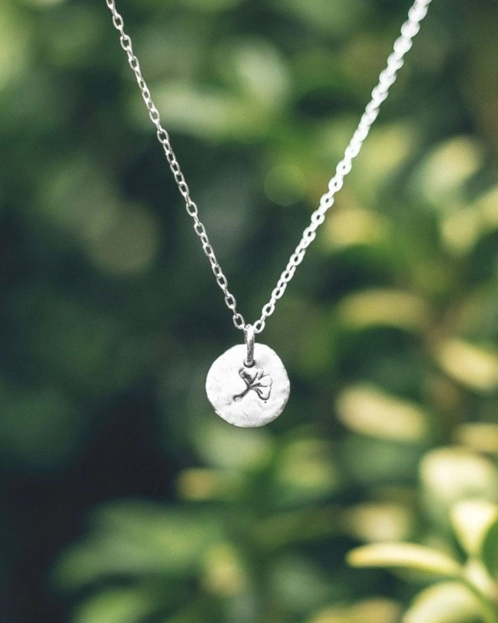 Ginkgo leaf charm necklace